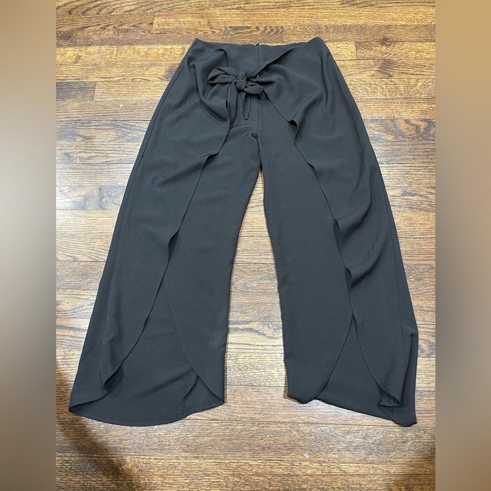 Necessary Objects Tie waist Black Wide-Leg Pants size XS